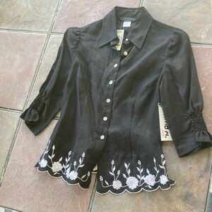 NWT Black Floral Embroidered Button-Up Blouse